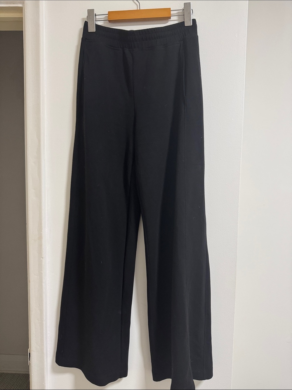 Dynamite Black Straight Leg Pull-On Pants